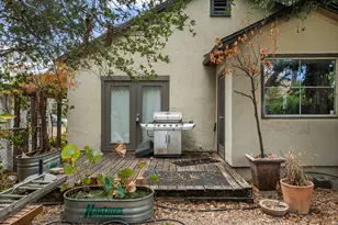 820 Stark St, Austin, TX 78756 - Photo 10
