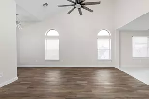 11116 Jim Thorpe Ln, Austin, TX 78748 - Photo 4