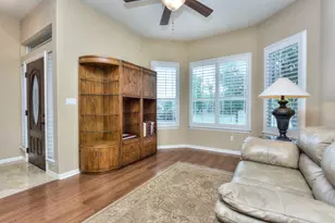 30617 Chi Chi Dr, Georgetown, TX 78628 - Photo 8