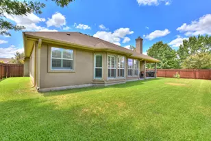 30617 Chi Chi Dr, Georgetown, TX 78628 - Photo 34