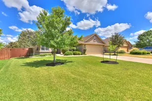 30617 Chi Chi Dr, Georgetown, TX 78628 - Photo 2