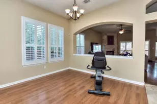 30617 Chi Chi Dr, Georgetown, TX 78628 - Photo 10