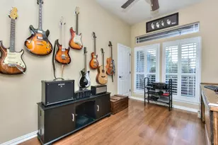 30617 Chi Chi Dr, Georgetown, TX 78628 - Photo 26