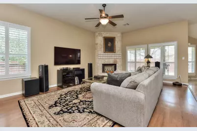 30617 Chi Chi Drive, Georgetown, TX 78628 - Photo 14