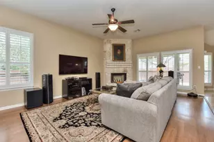 30617 Chi Chi Dr, Georgetown, TX 78628 - Photo 14