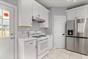 7617 Bennett Ave, Austin, TX 78752 - Photo 8