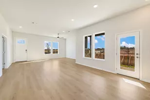 8610 Dongan Dr, Austin, TX 78744 - Photo 12