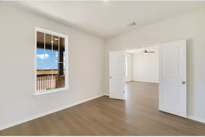 8610 Dongan Drive, Austin, TX 78744 - Photo 4