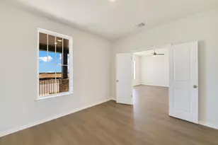 8610 Dongan Dr, Austin, TX 78744 - Photo 4