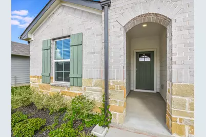1305 Camden Lane, Lockhart, TX 78644 - Photo 4