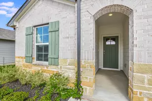 1305 Camden Ln, Lockhart, TX 78644 - Photo 4