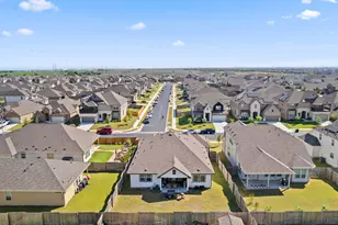 4009 Milano River Rd, Hutto, TX 78634 - Photo 38