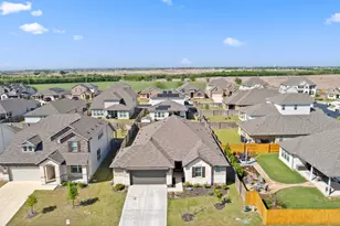 4009 Milano River Rd, Hutto, TX 78634 - Photo 36