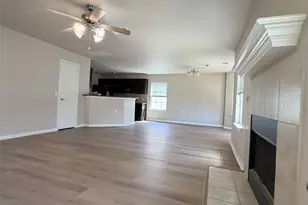 7821 Tee Dr, Austin, TX 78747 - Photo 8