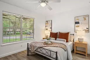 4904 Enchanted Ln, Austin, TX 78745 - Photo 12