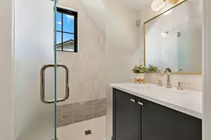 2705 Warren St, Austin, TX 78703 - Photo 36