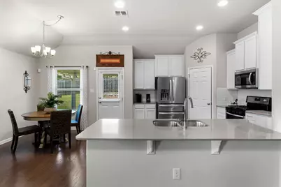 1924 Goldilocks Lane, Austin, TX 78652 - Photo 14