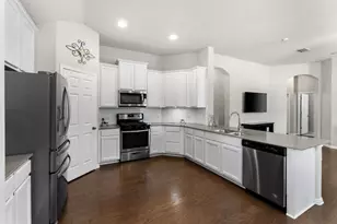 1924 Goldilocks Ln, Austin, TX 78652 - Photo 12
