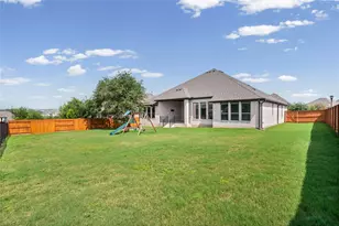 1336 Academy Oaks Dr, San Marcos, TX 78666 - Photo 34