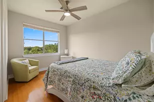 13420 Lyndhurst St, Austin, TX 78729 - Photo 8