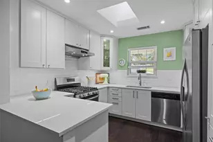 3870 Williamsburg Cir, Austin, TX 78731 - Photo 8