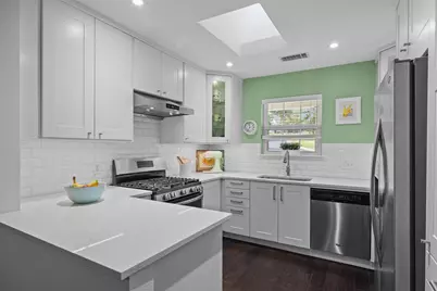 3870 Williamsburg Circle, Austin, TX 78731 - Photo 8