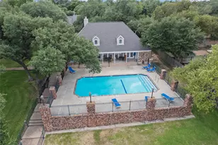 3870 Williamsburg Cir, Austin, TX 78731 - Photo 6