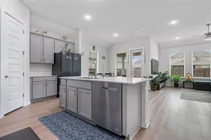 1813 Crow Hop Vw, Leander, TX 78641 - Photo 6