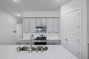 1813 Crow Hop Vw, Leander, TX 78641 - Photo 10