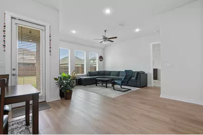 1813 Crow Hop View, Leander, TX 78641 - Photo 20