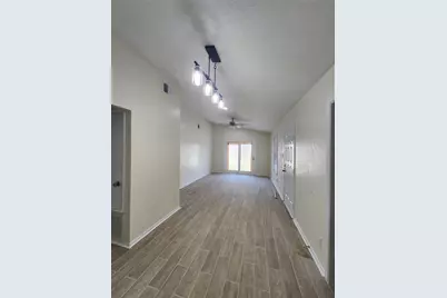 2107 Old West Place #B, Round Rock, TX 78681 - Photo 2