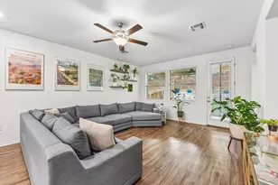 10219 Buster Dr, Austin, TX 78748 - Photo 4