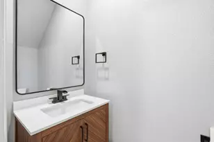 155 Desperado St, Kyle, TX 78640 - Photo 18