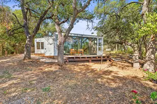 2609 Oak Ridge Dr, Spicewood, TX 78669 - Photo 24