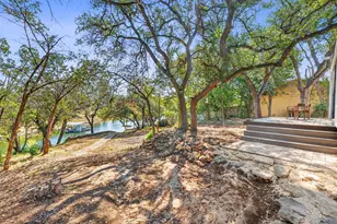 2609 Oak Ridge Dr, Spicewood, TX 78669 - Photo 16