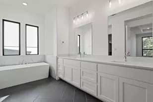 2004 Crimson Sunset Cove, Georgetown, TX 78628 - Photo 18