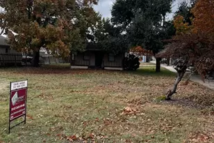 107 Main St, Hutto, TX 78634 - Photo 1