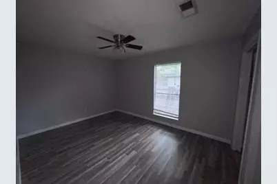 5011 Copperbend Boulevard #B, Austin, TX 78744 - Photo 8