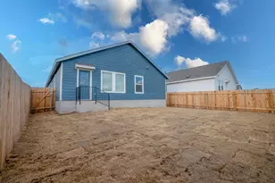 216 Little Sparklers Loop, Hutto, TX 78634 - Photo 4