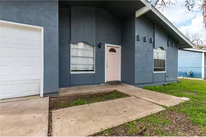 6005 Hogan Avenue, Austin, TX 78741 - Photo 2