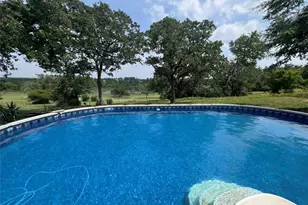 702 Paint Creek Rd, McDade, TX 78650 - Photo 1