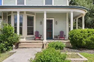 208 Ave G, Johnson City, TX 78636 - Photo 4