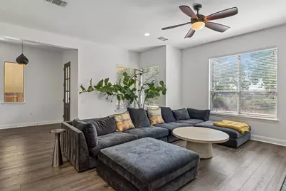 2700 Tom Miller Street, Austin, TX 78723 - Photo 2