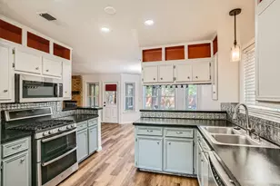 1712 Hermitage Dr, Round Rock, TX 78681 - Photo 2