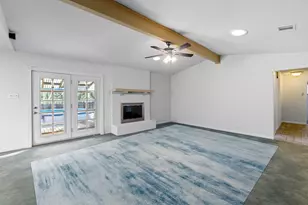 3904 Burr Oak Ln, Austin, TX 78727 - Photo 14