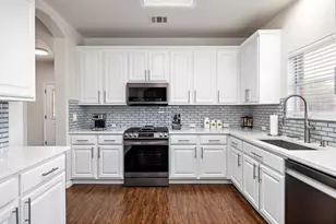 1618 Ashberry Trail, Georgetown, TX 78626 - Photo 10