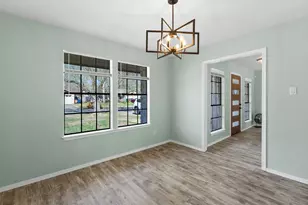 8007 Swindon Ln, Austin, TX 78745 - Photo 10