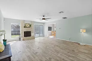 8007 Swindon Ln, Austin, TX 78745 - Photo 4