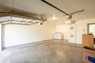 8007 Swindon Ln, Austin, TX 78745 - Photo 26