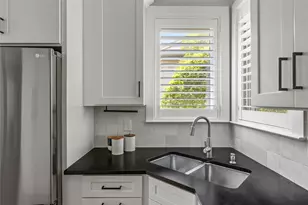 5701 Westslope Dr, Austin, TX 78731 - Photo 14